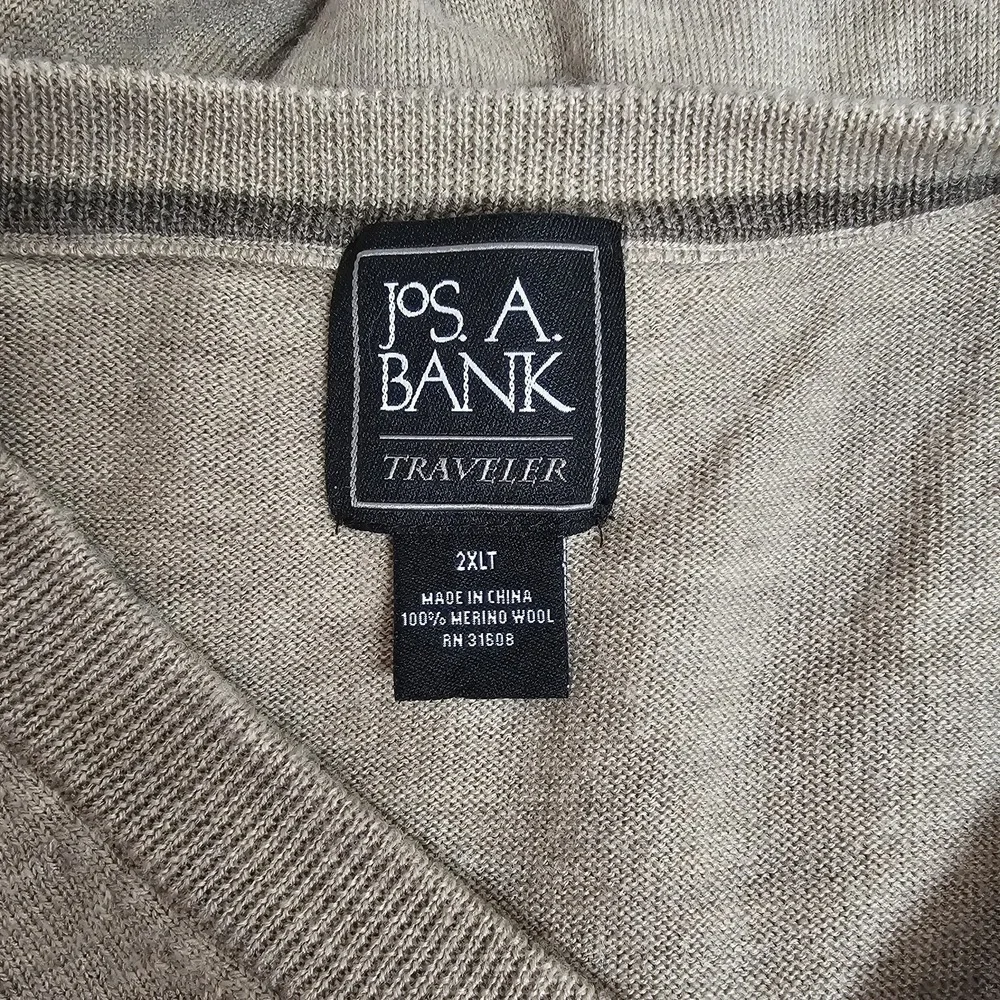 Jos A Bank Sweater Mens 2XLT Traveler Beige Merino Wool V Neck‎ Ribbed Cuffs